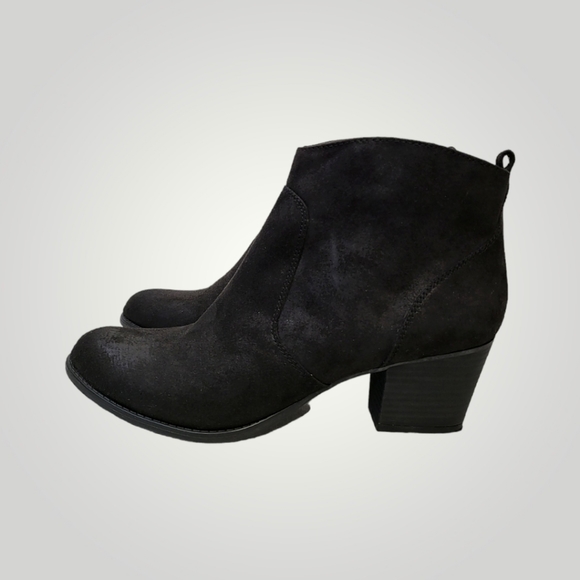 Franco Sarto Shoes‎ Womens 10M Black Booties Ankle Boots Huette Block Heel - Picture 2 of 11